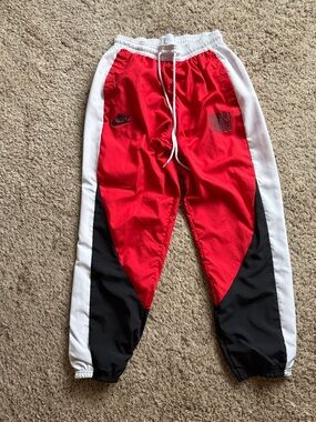 Nike Air FORCE Vintage 90’s style Red Colorblock Track Pants NWOT Mens M